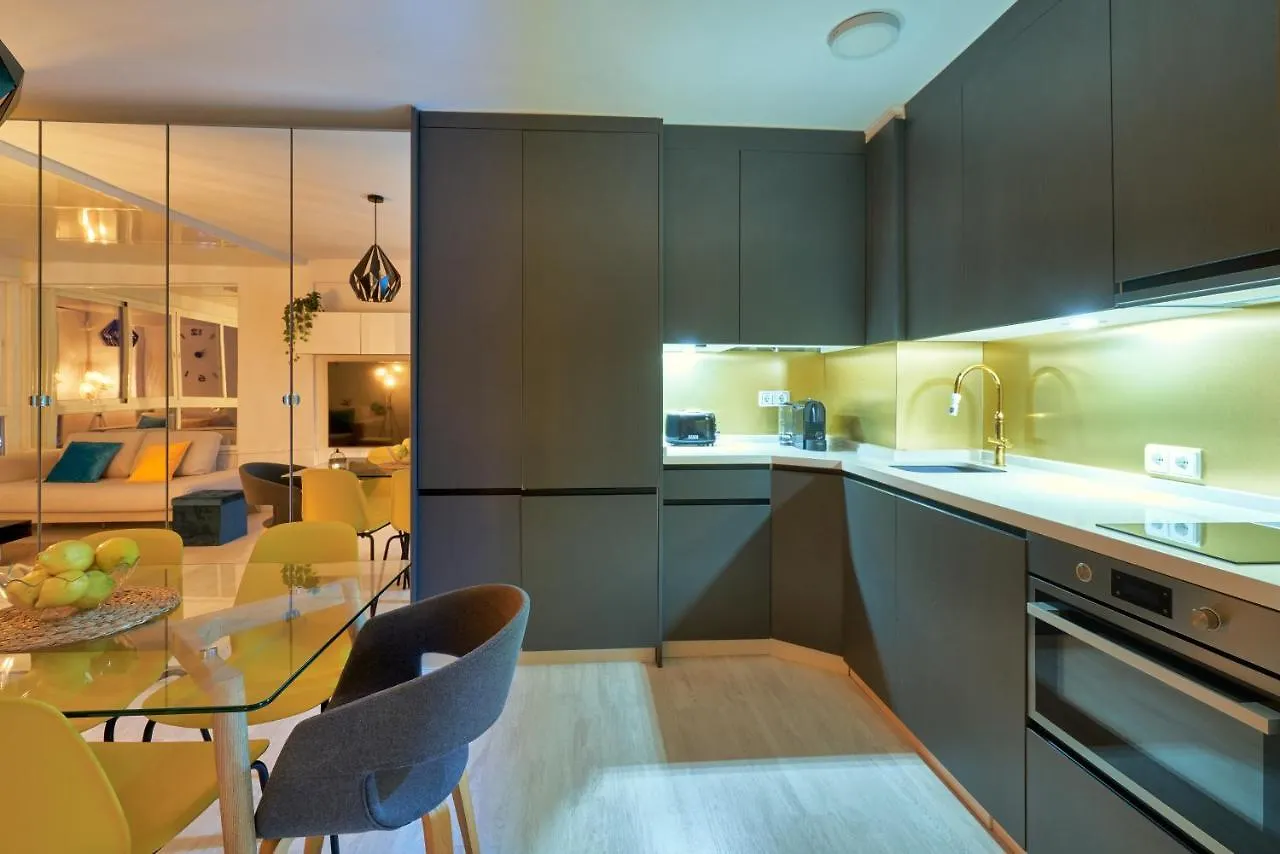 Luxy Beach Apartment Torremolinos